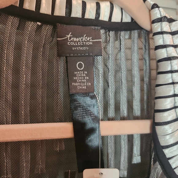 CHICOS TRAVELERS Collection Strip Jacket size 0. P2P19 stretches - Picture 7 of 10